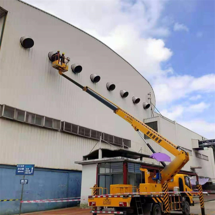 泗县高空作业车出租服务：专业广告牌安装解决方案